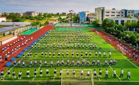 二八杠实战技巧：揭秘庄家如何利用“切牌”技巧控制生死门的点数分布。（二八杠进阶攻略：庄家如何用切牌术掌控生死门点数分布）